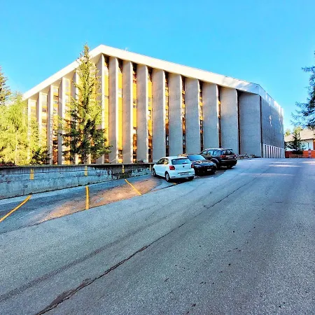 Appartement L'avantgardiste, Spacious 6 Bedrooms Duplex, Panoramic View