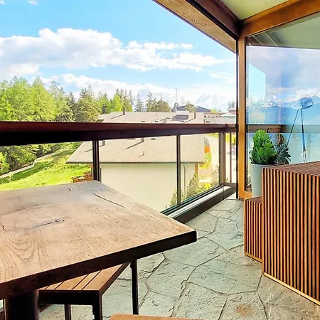 L'avantgardiste, Spacious 6 Bedrooms Duplex, Panoramic View Apartment Crans-Montana