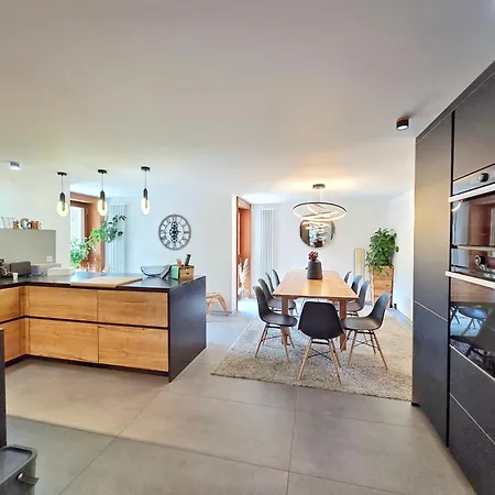 Daire L'avantgardiste, Spacious 6 Bedrooms Duplex, Panoramic View *