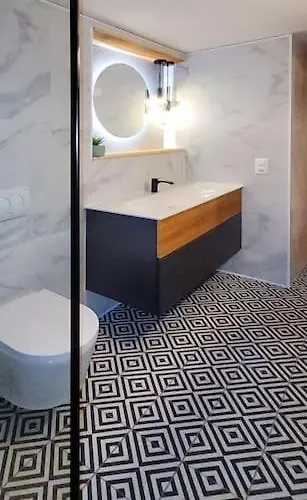 Apartament L'avantgardiste, Spacious 6 Bedrooms Duplex, Panoramic View