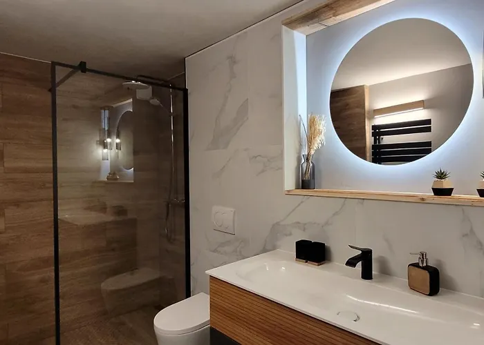 L'avantgardiste, Spacious 6 Bedrooms Duplex, Panoramic View