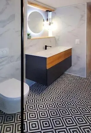 Apartmán L'avantgardiste, Spacious 6 Bedrooms Duplex, Panoramic View