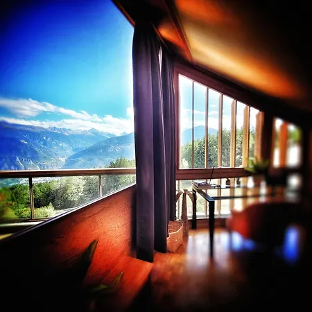 L'avantgardiste, Spacious 6 Bedrooms Duplex, Panoramic View Апартаменты