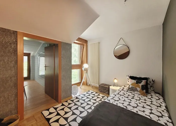 Апартаменты L'avantgardiste, Spacious 6 Bedrooms Duplex, Panoramic View Кран-Монтана