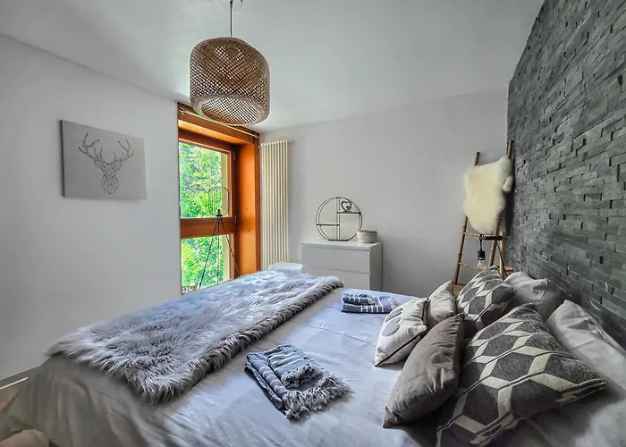 L'avantgardiste, Spacious 6 Bedrooms Duplex, Panoramic View Кран-Монтана